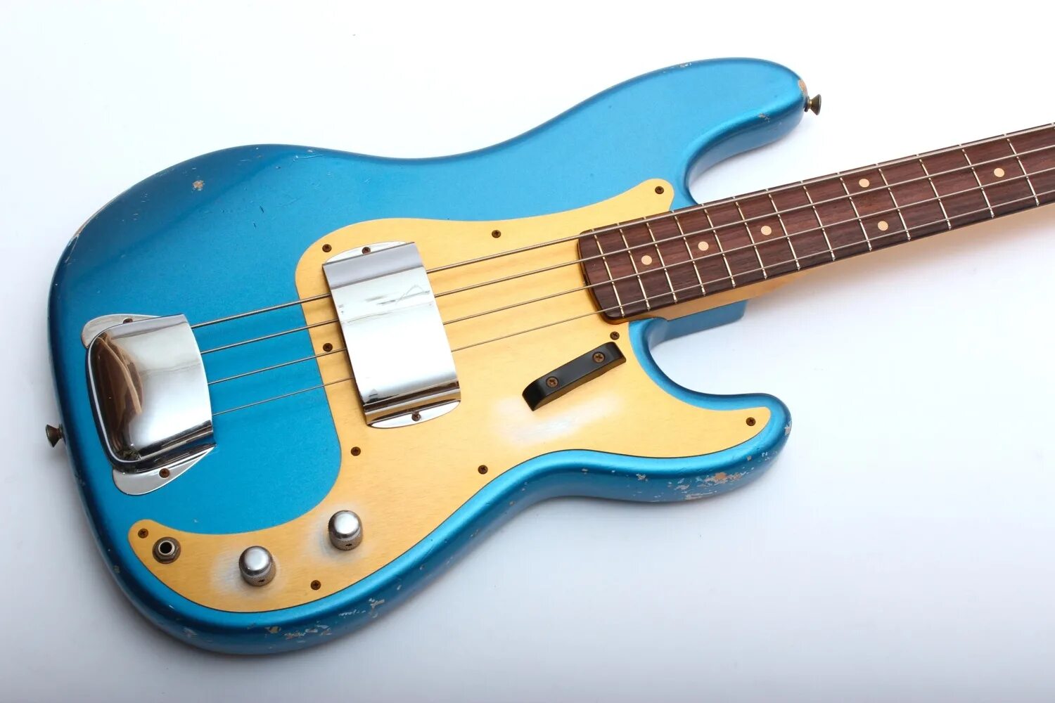 Fender Precision Bass. Fender Precision Bass Blue. Бас гитара Фендер Пресижн. Precision Bass Relic.