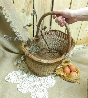 Плетеная корзина для пасхи