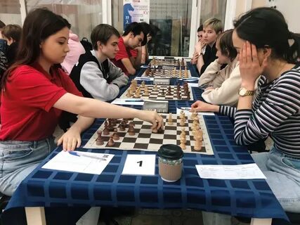 Первые студенческие игры