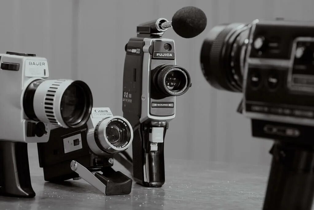 Ox zung camera footage. Эффект старой камеры. Футаж камеры. Футаж фотоаппарат. Самая Старая видеокамера.