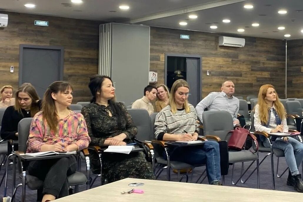 Всероссийская просветительская эстафета по финансовой грамотности. Преподавать в университете. Поток обучения. Цопп якутск. Фондом.