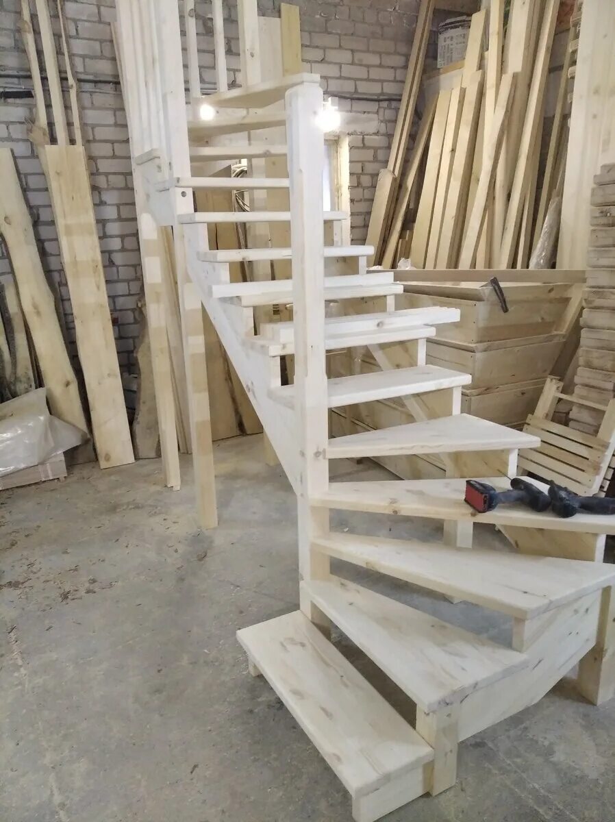 Ступени в перми. Улица газеты 23 пермь. Ступени пермь. Лестницы пермь. Пермь мотовилиха вышка 2.