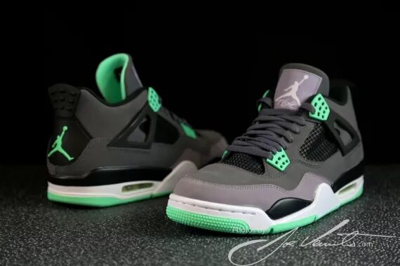 Nike air jordan 4 retro white. Nike air jordan iv 4 retro green glow. Nike air jordan 4 green. Air jordan 4 green. Nike air jordan 4 green metallic.