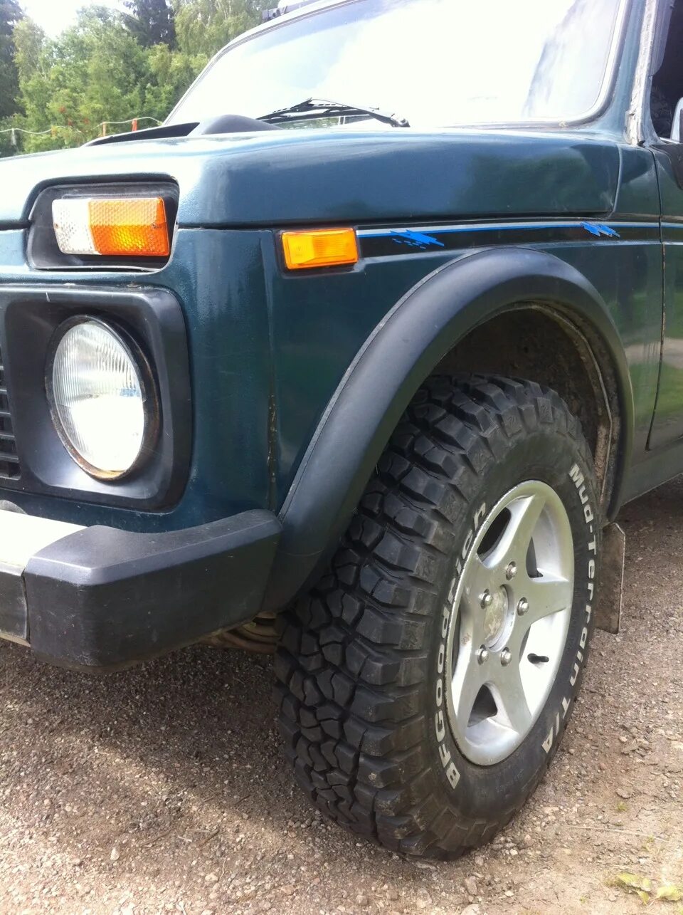 235/75 r15 на ниву. Кама пилигрим 235 75 r15 на ниву. 215/75r15 bfgoodrich нива. 235 резина на ниве. Maxxis m8060.