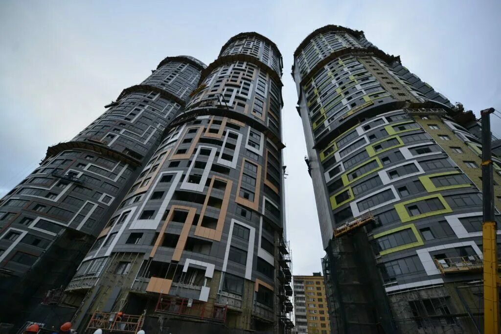 Новостройки москвы новые черемушки. Жилые комплексы черемушки. Жилые комплексы черемушки. Черемушки уфа жилой комплекс на губайдуллина. Улица минигали губайдуллина 8 уфа жк чер.