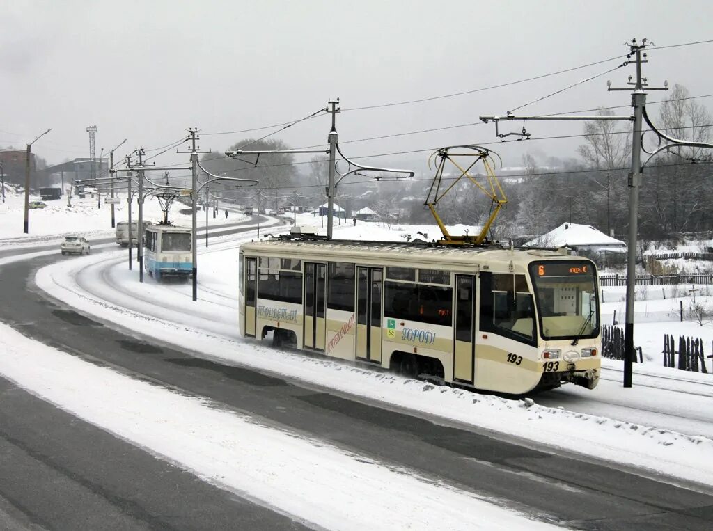 Ктм 19 прокопьевск. Прокопьевск трамвай 71-605 (ктм-5) 1996. Транспорт прокопьевск трамвая. Трамвай прокопьевск 100. Маршрут трамвая 5 г.