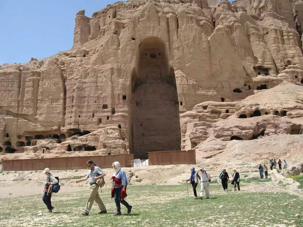 Озеро хева афганистан. Экскурсии в афганистан. Банди амир озеро. Тур в афганистан. Афганистан для туристов.