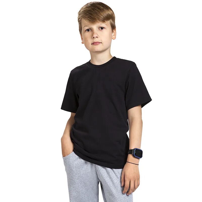 Мальчик футболка серый. Мальчик в черной футболке. Футболка для мальчика. Детская мальчик футболка черный. Одежда для мальчика черная майка.