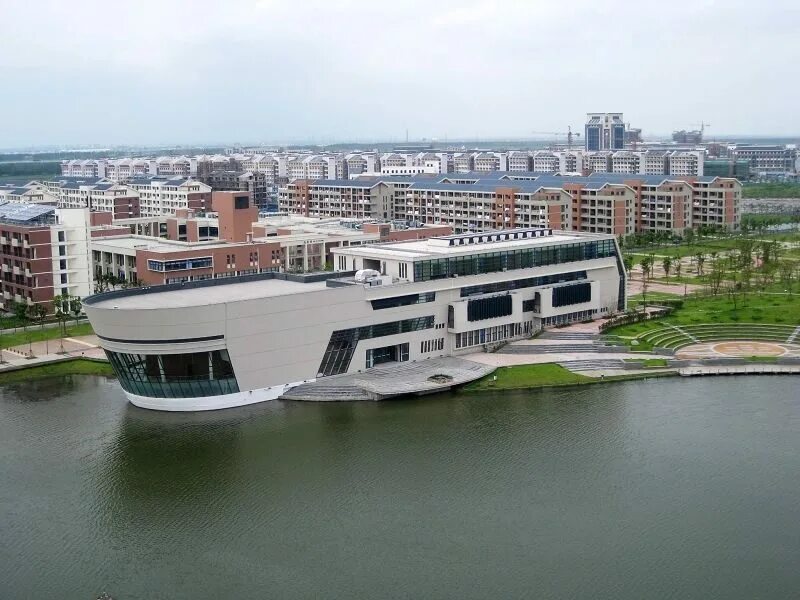 Maritime university. Шанхай университеты. Университет лунда швеция. Всемирный морской университет мальме. Шанхайский морской университет.