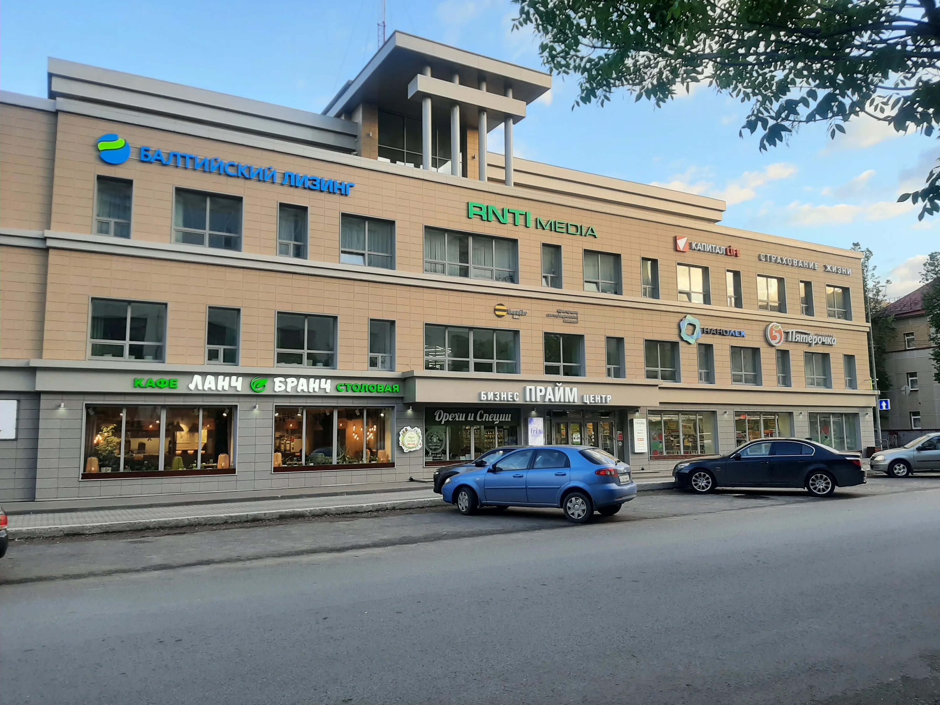 улица молодой гвардии 82 киров. ул молодой гвардии 82 киров. улица молодой гвардии 82 киров. черкасская 3 прайм. киров г, молодой гвардии ул, 82.