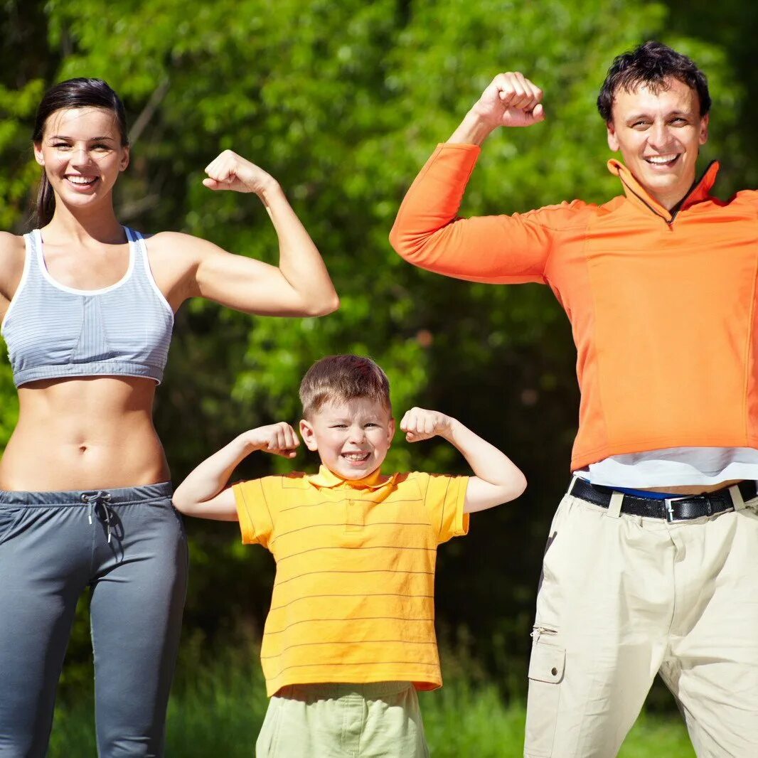 Активный образ жизни. Здоровый образ жизни. Здоровая семья. Семья спорт. Здоровье здоровый мир