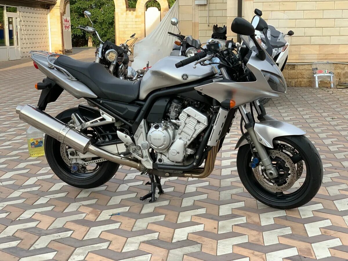 Ямаха бу купить в москве. Yamaha FZS 1000 2004. Yamaha fzs1000 fazer. Ямаха ФЗС 1000 Фазер. Фазер 1000 2004.