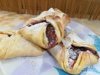Слойки с вареньем