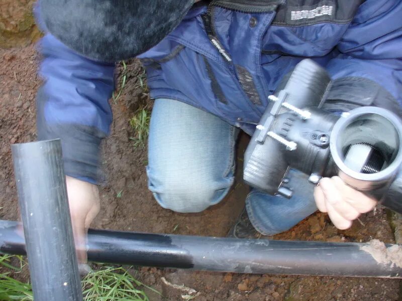 Врезка в сеть. Врезка трубопроводов 63 под давлением. муфта газоснабжение врезка. врезка в действующий водопровод 426 под давлением. врезка 67 трубу газ.