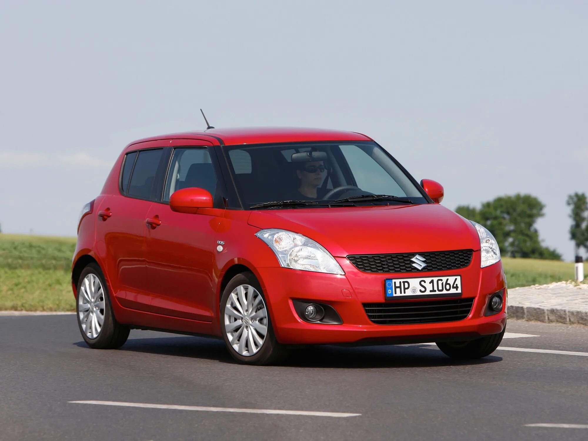 Сузуки свифт поколения. Сузуки Свифт 5. Suzuki Swift 2010. Судзуки Свифт 2011. Сузуки Свифт 5 поколения.