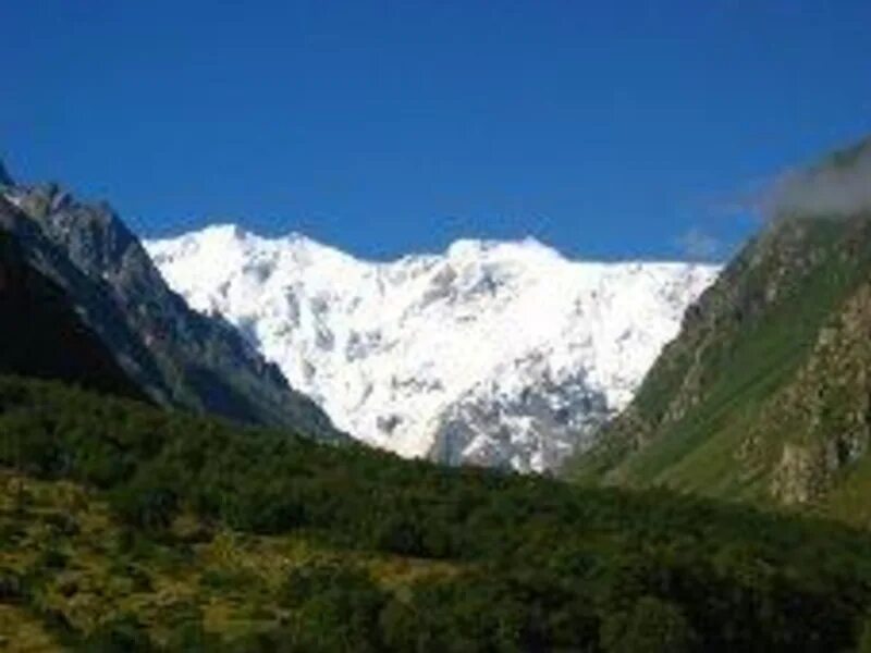 Какое население в северной осетии. Горы РСО Алания. Самая высокая точка Северной Осетии. Природа горы РСО Алания.