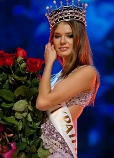 "Мисс Украина 2009" - Евгения Тульчевская.
