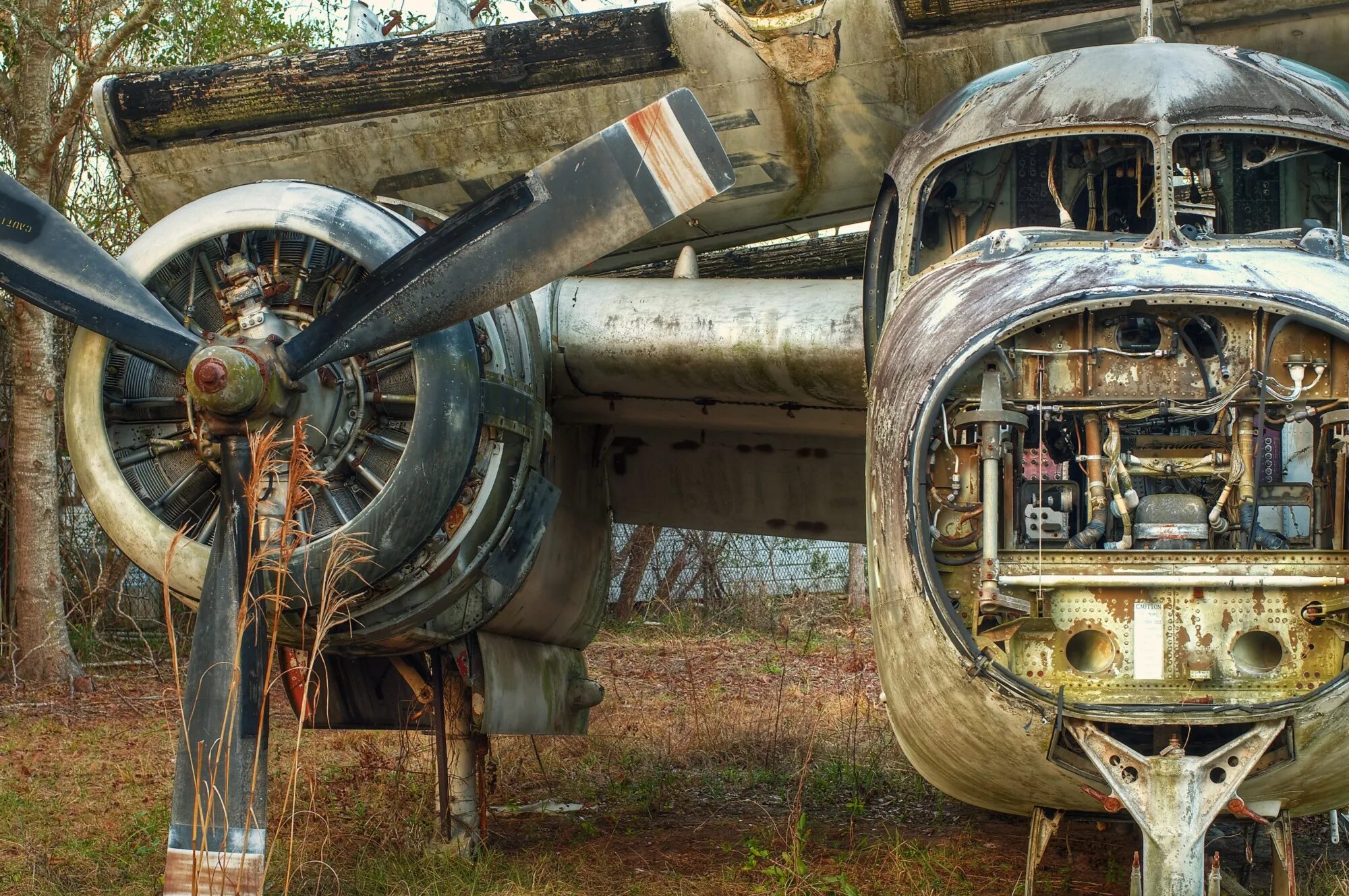 Заброшенный самолет ил-2. Заброшенный самолет ил-76 (abandoned il 76). Ржавый самолет. Старые заброшенные самолеты. Самолет кидать