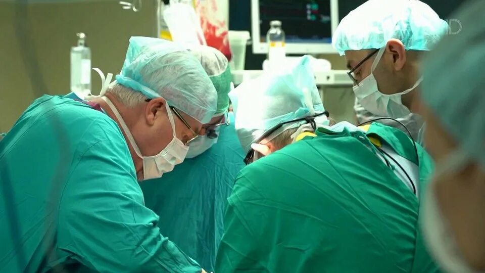 боткинская больница хирурги. боткинская больница операция. боткинская больница операция. боткинская больница хирурги. хирурги боткинской больницы.