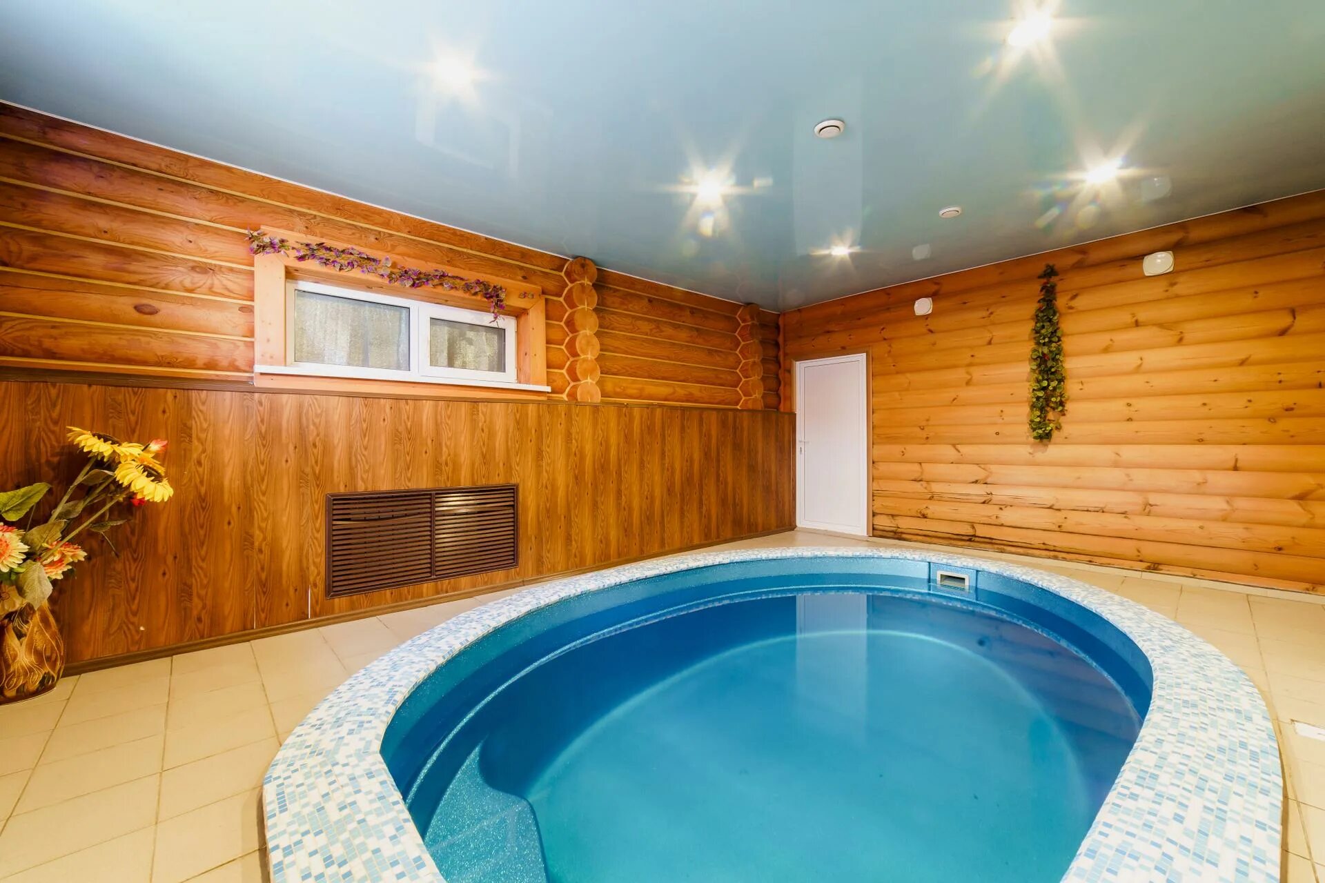 Баня источник здоровья. Источник здоровья дзержинск сауна. Оздоровительный комплекс в дзержинске на патоличева. Баня источник здоровья. Баня источник здоровья.