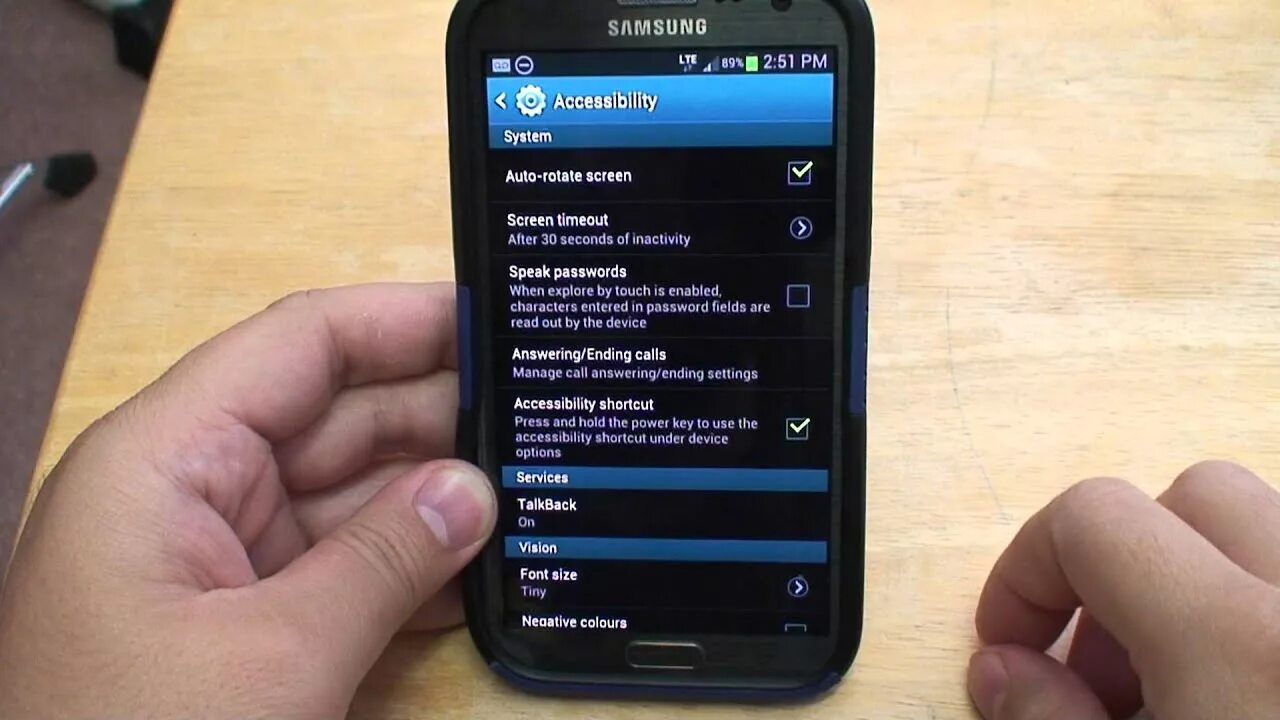Отключить на телефоне функцию для слепых. Смартфон Talkback. Отключаем Talkback на Android. Как убрать на самсунге режим для слепых. Режим talk