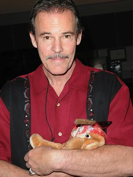 андрея дивов. эндрю дивофф лост. эндрю дивофф 2022. русская фантастика - 1. эндрю дэниел дивофф.