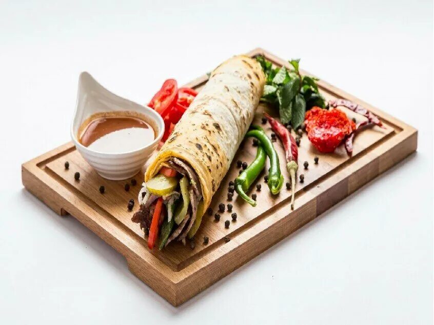 Креативная шаурма. Питас шаверма. Шаверма остров. Шаурма. Торговый остров фаст фуд.