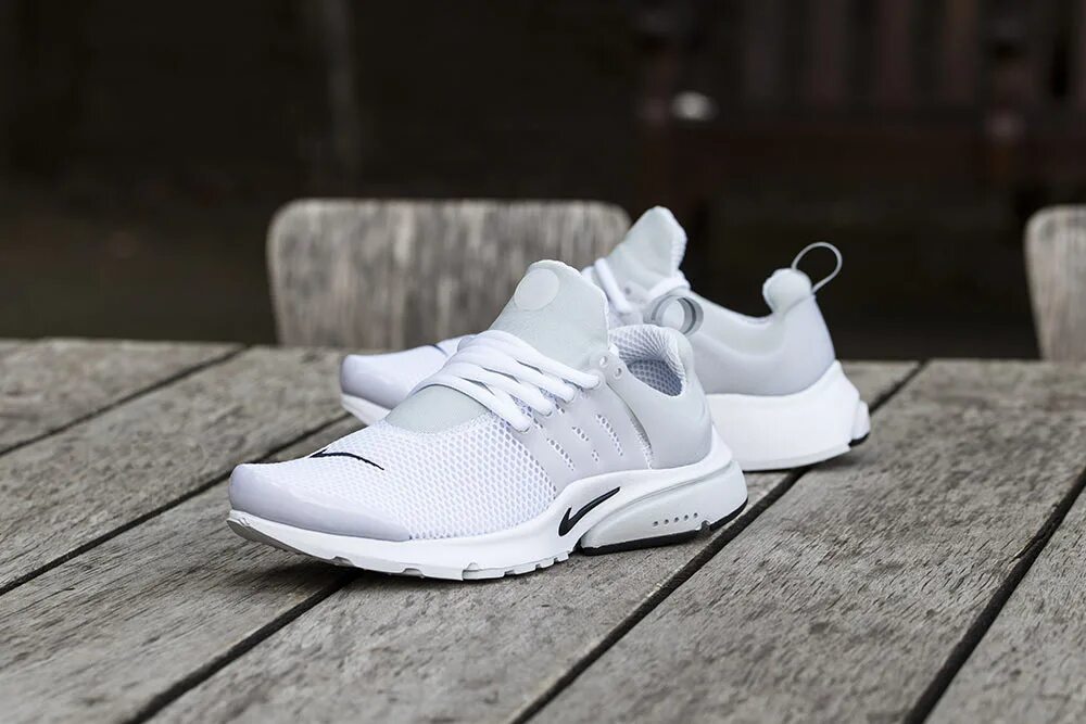 Аир престо. Nike Air Presto белые. Nike Air Presto White. Nike Air Presto White Sneakers. Nike Presto White.