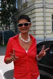 Где хакамада сейчас и чем занимается 2024