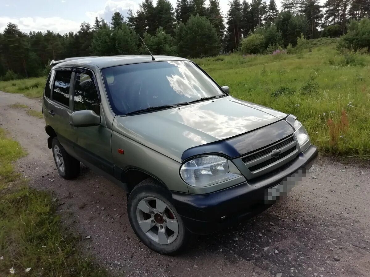 Купить шевроле 2008г. Chevrolet Niva 2008. Нива Шевроле 2008. Нива Шевроле 2008 зеленая. Шевроле Нива 2008 года.