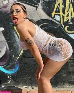 La Mami Lechera Anitamist anitalamamilechera anitamist21 Nude Leaks OnlyFan...