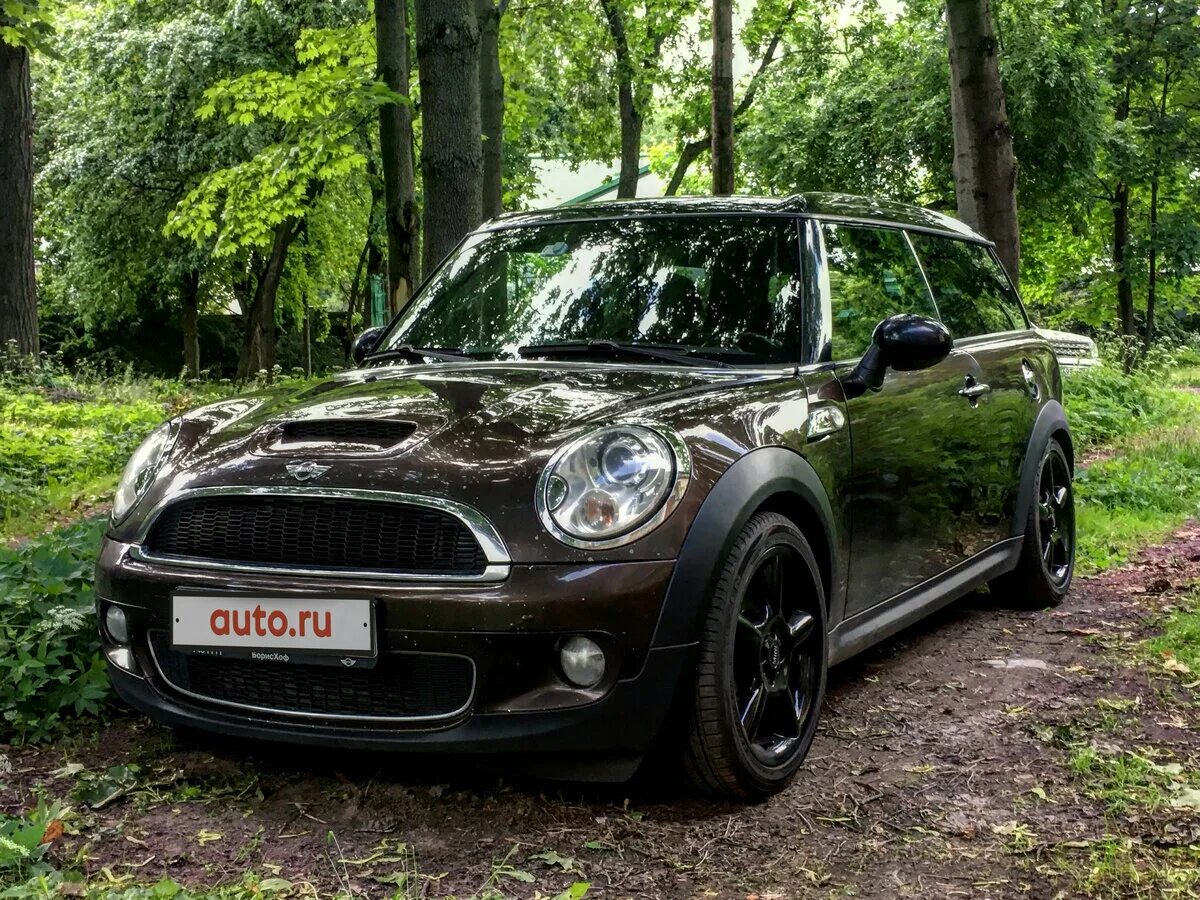 мини купер рестайлинг. Mini countryman 1. мини коричневый. мини купер s hatch r56. Mini hatch r56.