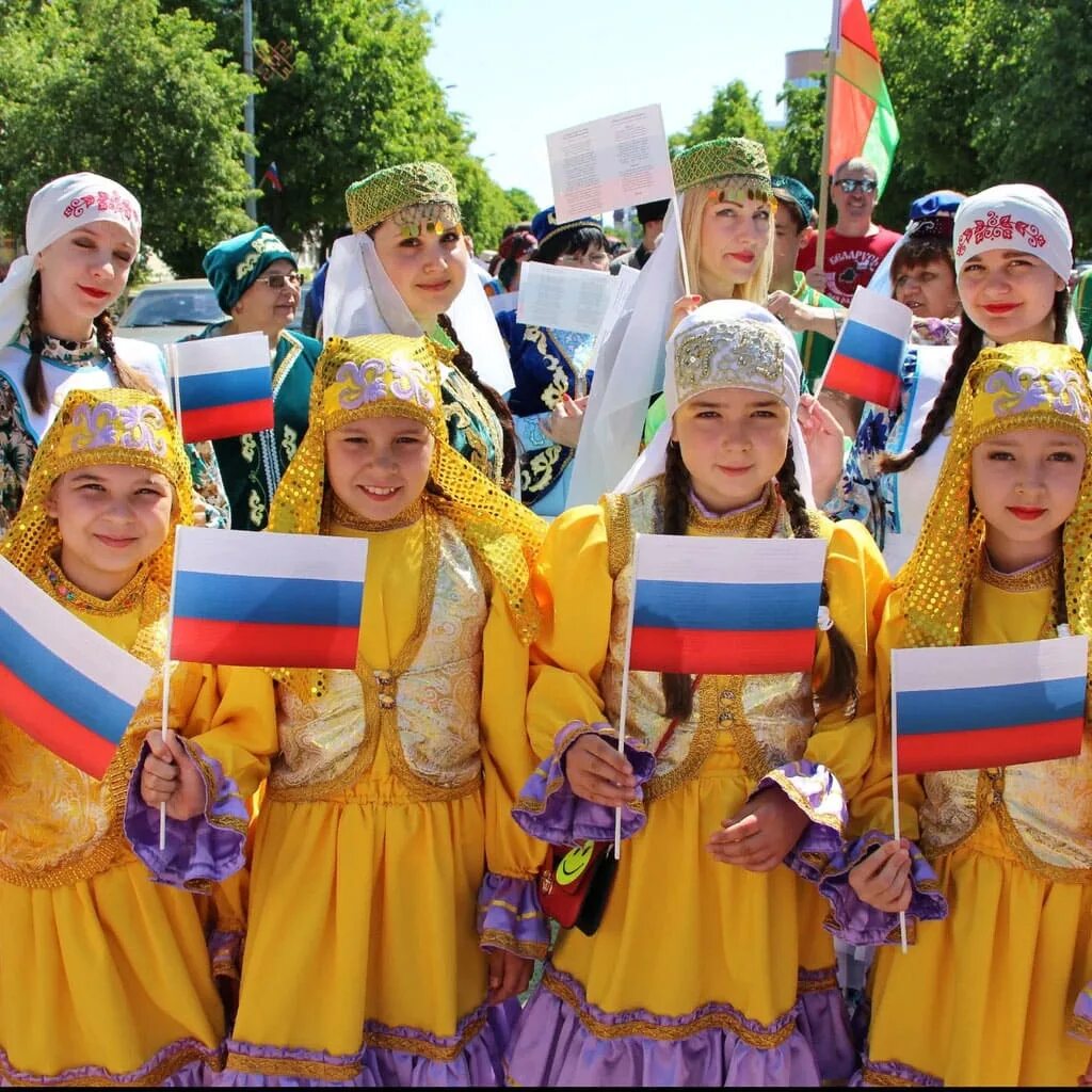 дружба народов. многонациональная россия презентация. многонациональная культура россии. пример многонациональной культуры. многонациональная культура россии.