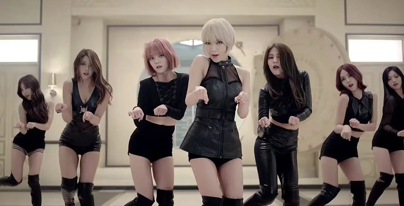 K pop лайк. Группа aoa. k-pop группа аоа. аоа кошка группа. aoa mina like a cat.