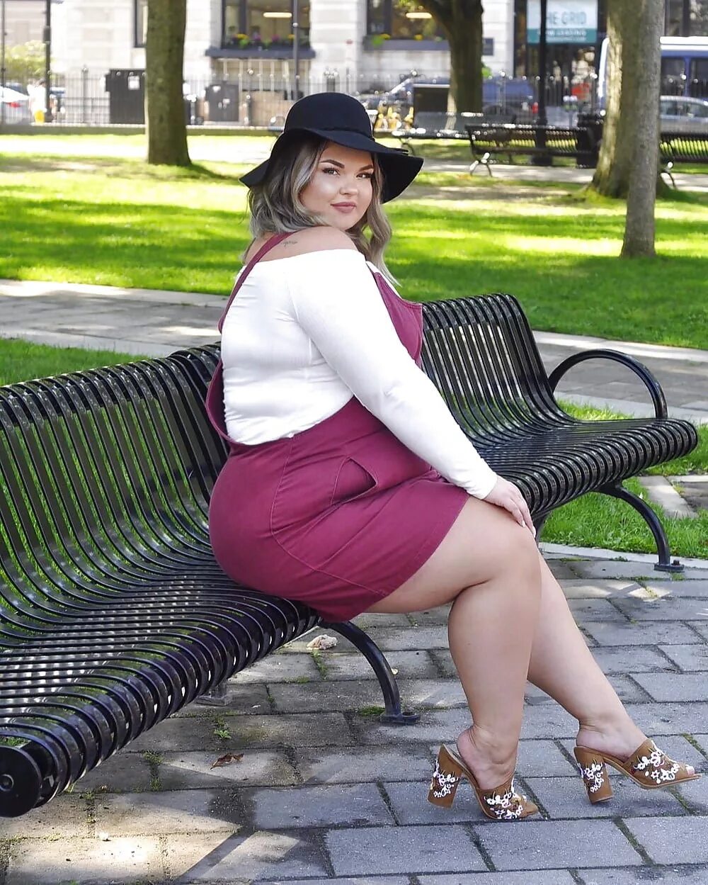 Venezia cruz — модель plus size. толстушки в обтягивающих платьях. памела алехандра мини. аманда сантана пышка. фат чабби.