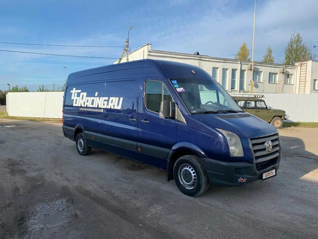 Купить фольксваген крафтер с пробегом. Volkswagen Crafter 2.5 МТ Maxi. VW Crafter 2008 фургон. Volkswagen Crafter синий. Крафтер 2.