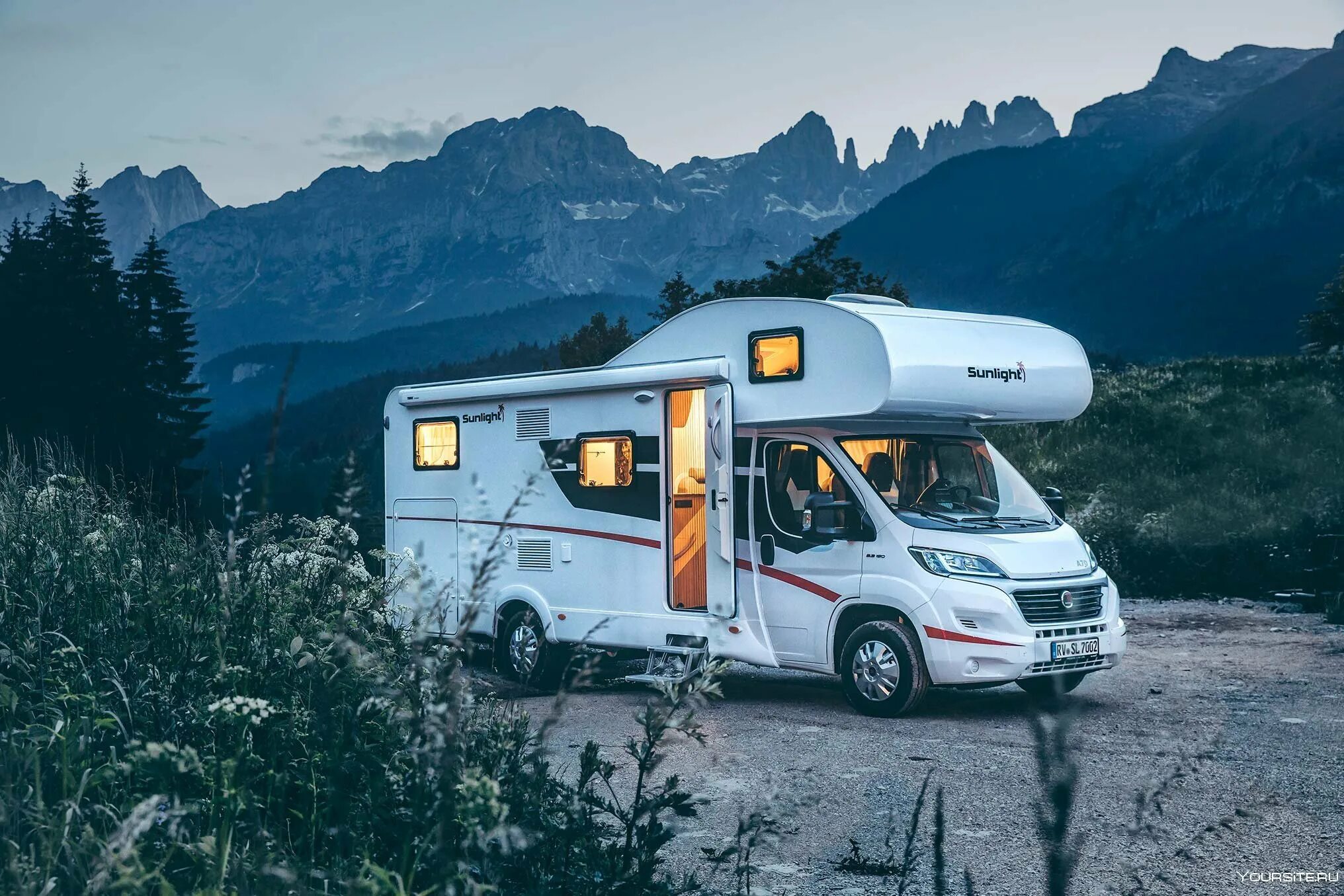 Автодом Carado a361. Автодом Fiat Ducato sunlight. Автодом Motorhome. Фиат Дукато кемпер. Travel колесо