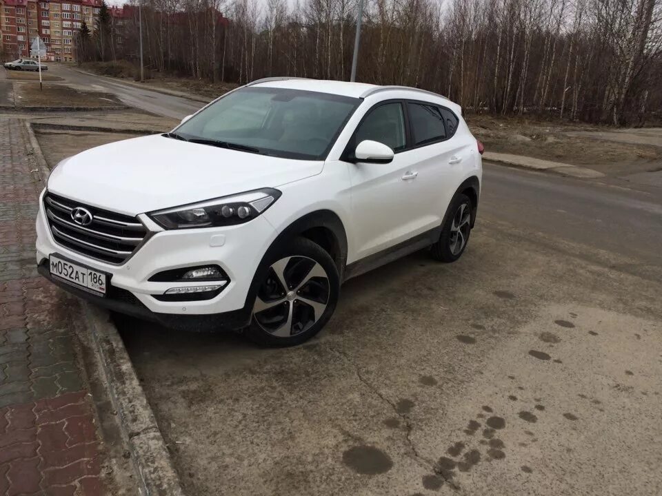 Hyundai tucson tl. Hyundai Tucson 2017 белый. Хундай Туксон 2016 белая. Хендай Туссан 2016 белый. Hyundai Tucson 17 года.