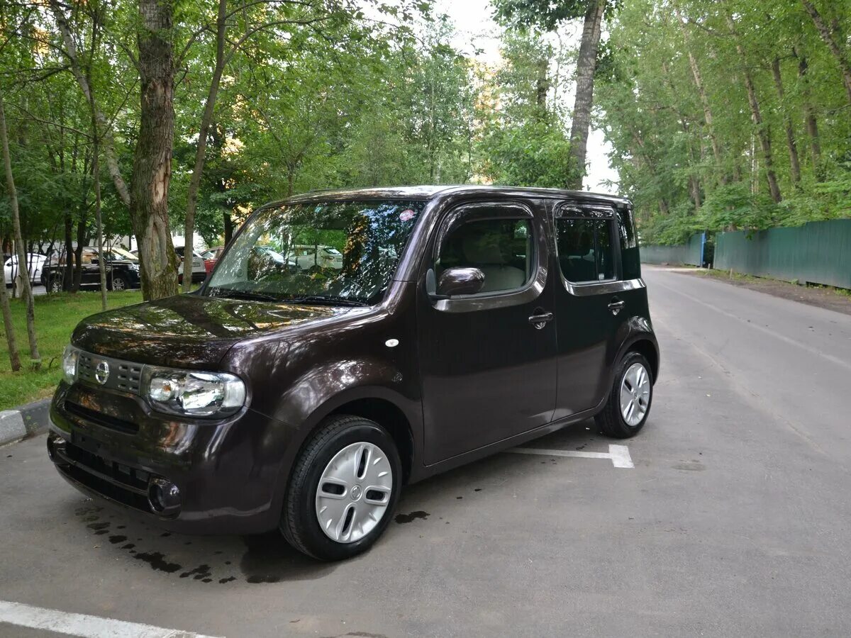 Ниссан куба отзывы. Nissan Cube 2011. Ниссан Кубе 2011. Nissan Cube z12. Nissan Cube III (z12).