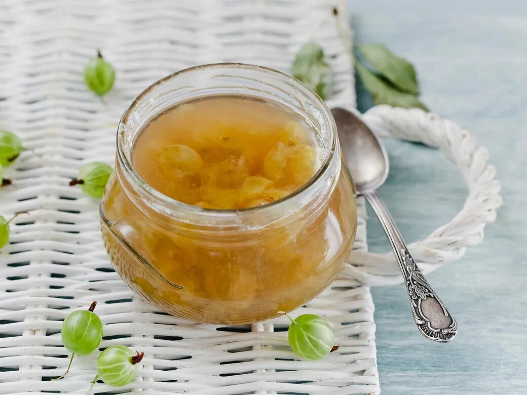 Джем из крыжовника на зиму через мясорубку. Крыжовник варенье царское. крыжовник изумрудное варенье. королевский крыжовник варенье. царское варенье из крыжовника.