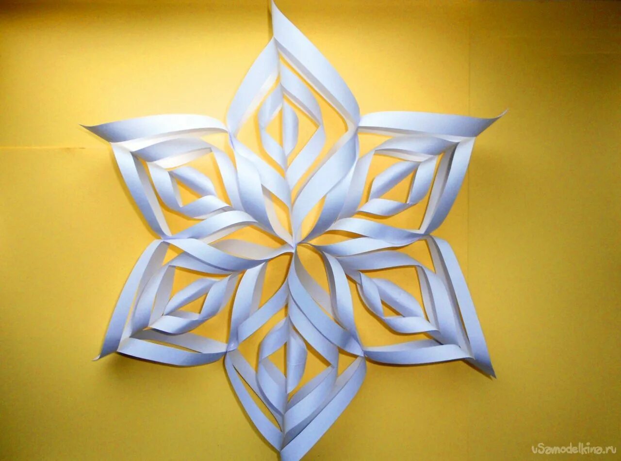 снежинки из упаковочной бумаги. снежинка объемная. оригами на новый год. снежинки из упаковочной бумаги. снежинки из упаковочной бумаги.
