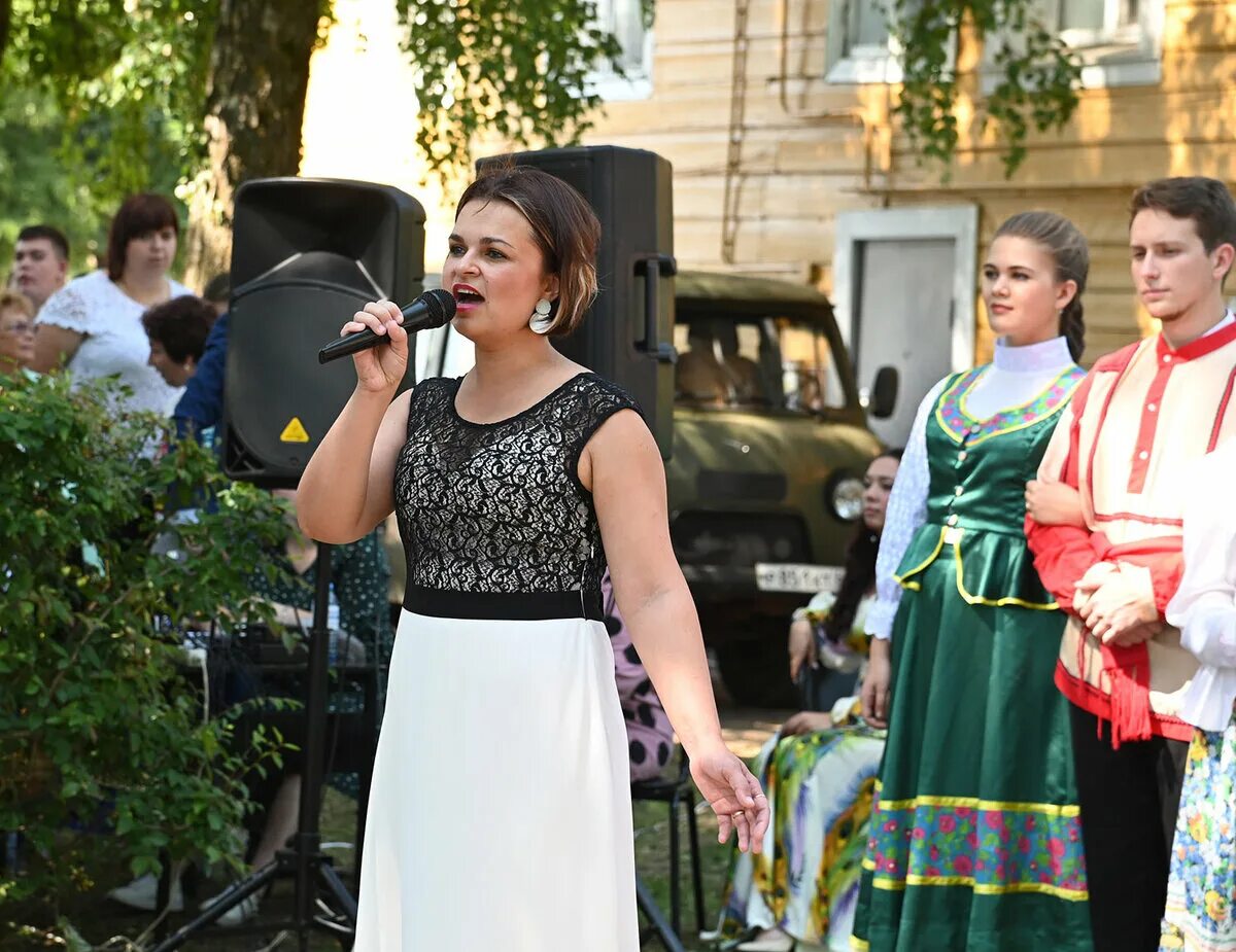 Бежецкие новости. Бежецк день города 2018. Знаменитости Бежецка. День города Бежецк 2023. Бежецк день города 2022 фото.