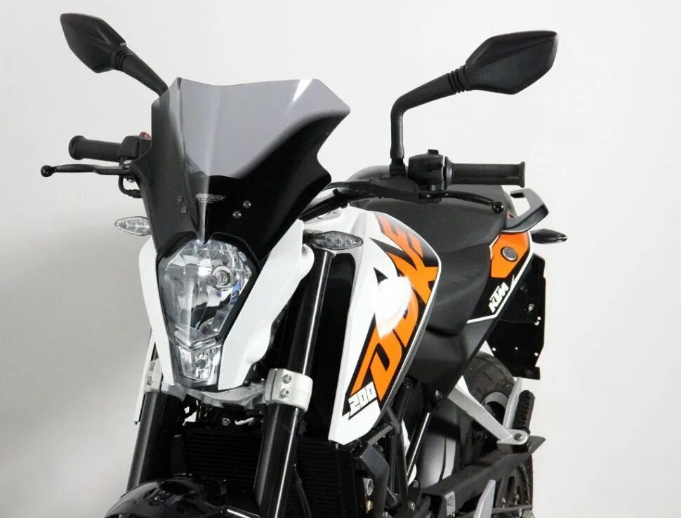 Стекло ktm. Стекло ветровое ктм 1290. Ветровое стекло для ktm duke. Стекло ktm. Стекло ktm.