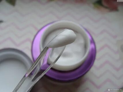 Cream 8