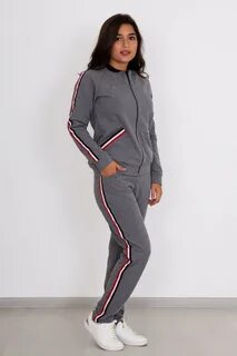 Спортивный костюм италия
