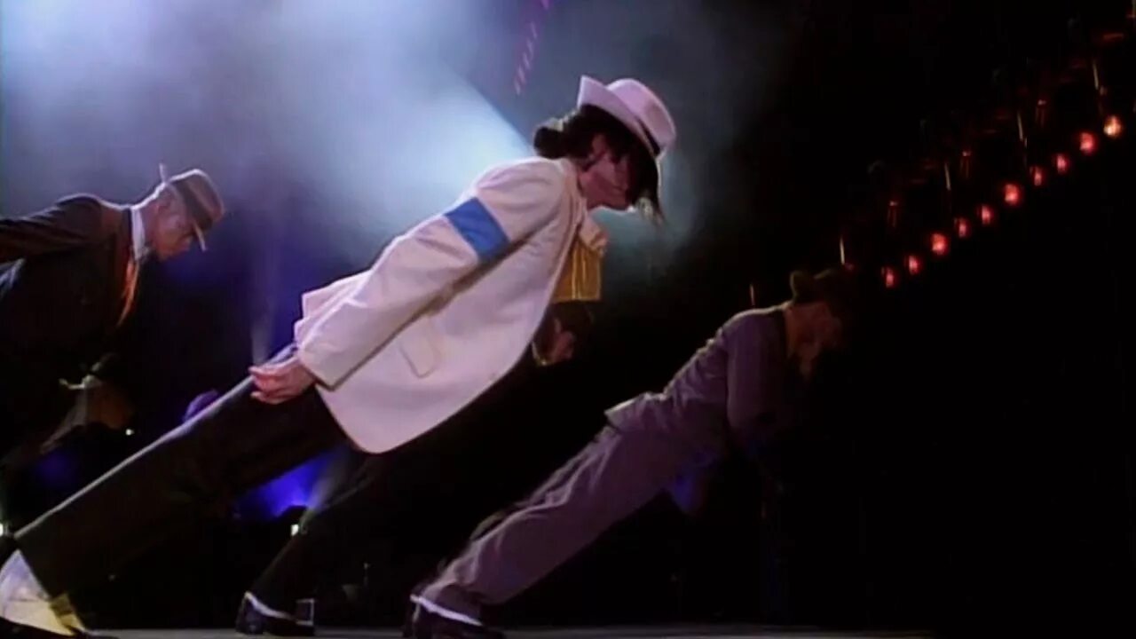 Песня майкла джексона criminal. Michael Jackson Bucharest 1992. Michael Jackson Concert Munich 1997.