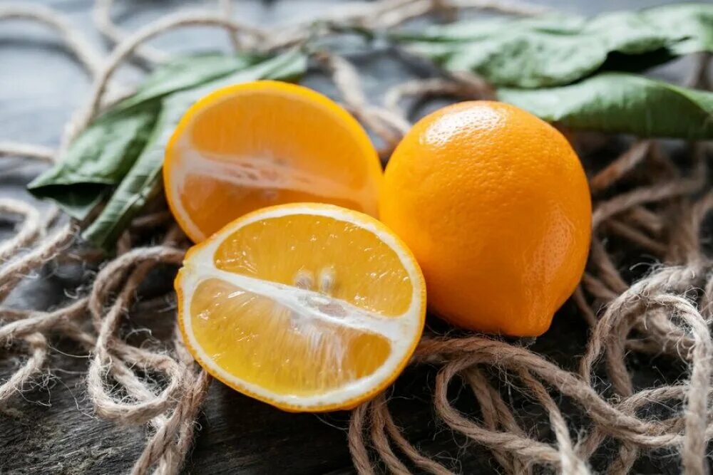 Узбекистанский лимон. Лимон узбекистан сорт. Мандарины гранада. Лимон оранжевый узбекистан. Лимон оранжевого цвета как называется.