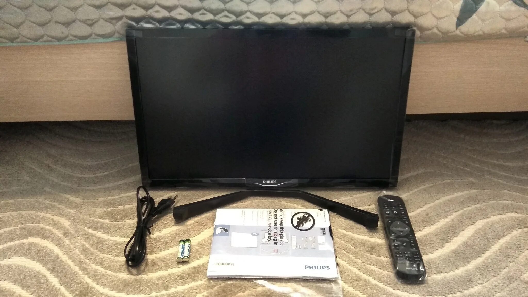 Телевизор Philips 22pfs4022/60. Телевизор Philips 22pfs4022. Телевизор Philips 22. TV Philips 22pfs5304. Филипс черный экран