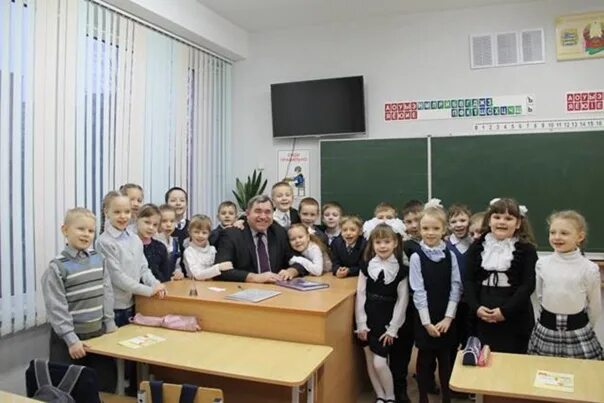 Сш 8 жодино. Школа 1 жодино. Школа 8 жодино. Школа 8 жодино. Школа 4 жодино картинки.