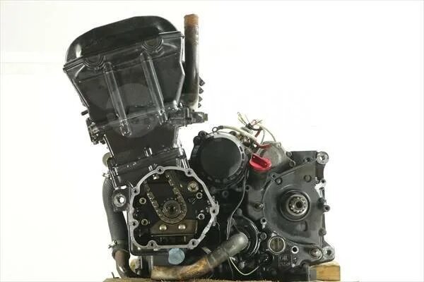 Двигатель кавасаки zzr 400 2. Двигатель кавасаки 650 v 2. Kawasaki z1000 двигатель. Двигатель откавсаки gpz1100. Двигатель кавасаки zzr 1100.